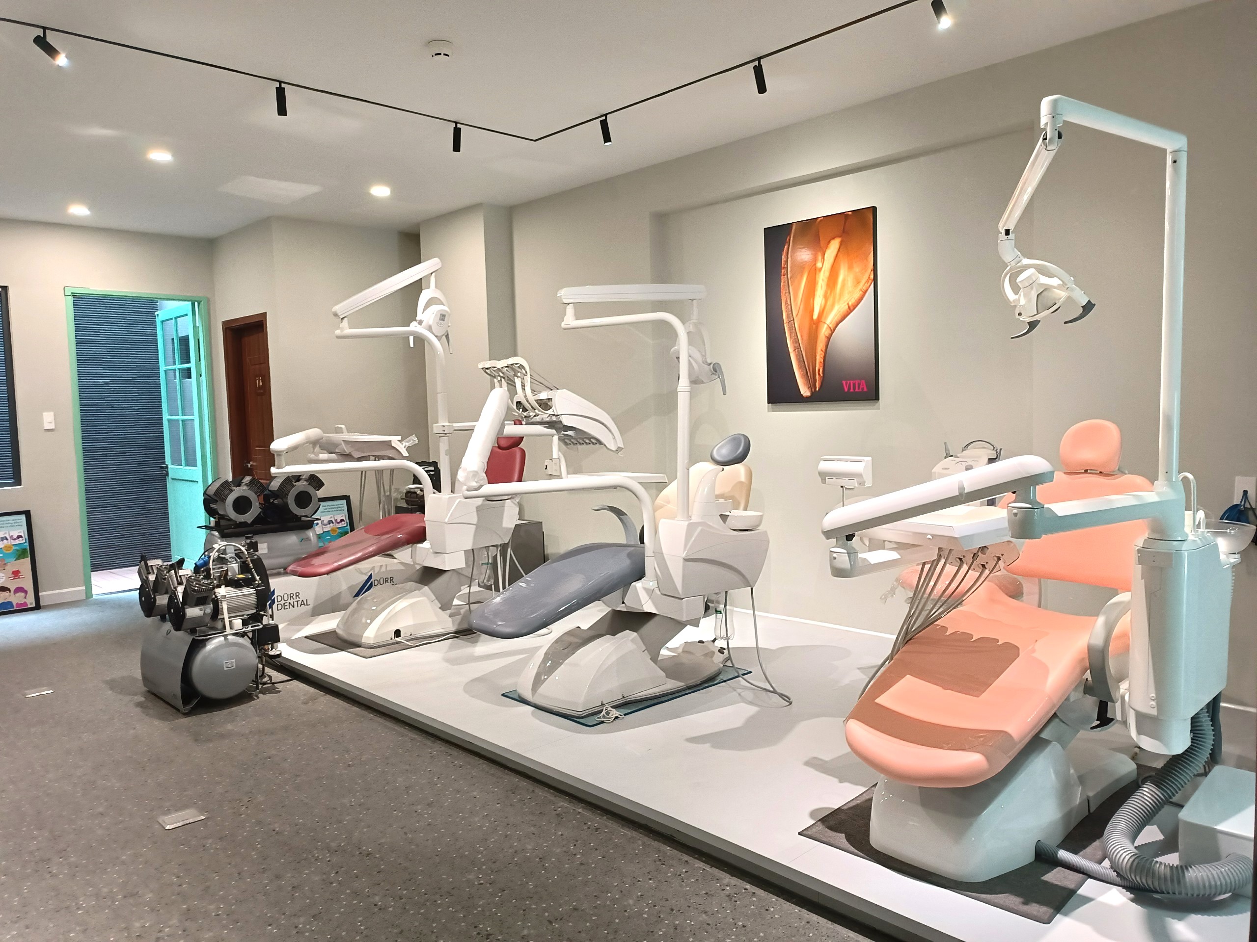 Đầu tư trang thiết bị hiện đại là thước đo chất lượng cho một phòng khám nha khoa