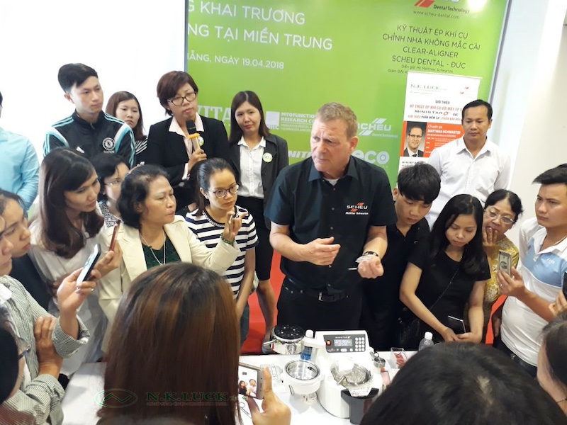 HỘI THẢO VÀ THỰC HÀNH KỸ THUẬT ÉP KHÍ CỤ VỚI MÁY ÉP ĐA NĂNG MINISTAR S – ĐỨC GIỚI THIỆU PHẦN MỀM CA – PHIÊN BẢN 3D MỚI NHẤT