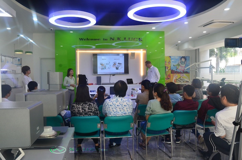 HỘI THẢO VÀ THỰC HÀNH KỸ THUẬT ÉP KHÍ CỤ VỚI MÁY ÉP ĐA NĂNG MINISTAR S – ĐỨC GIỚI THIỆU PHẦN MỀM CA – PHIÊN BẢN 3D MỚI NHẤT